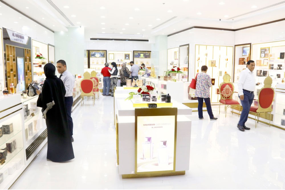 “عطور الحرمين” تفتتح فرعًا جديدًا في “السيف”