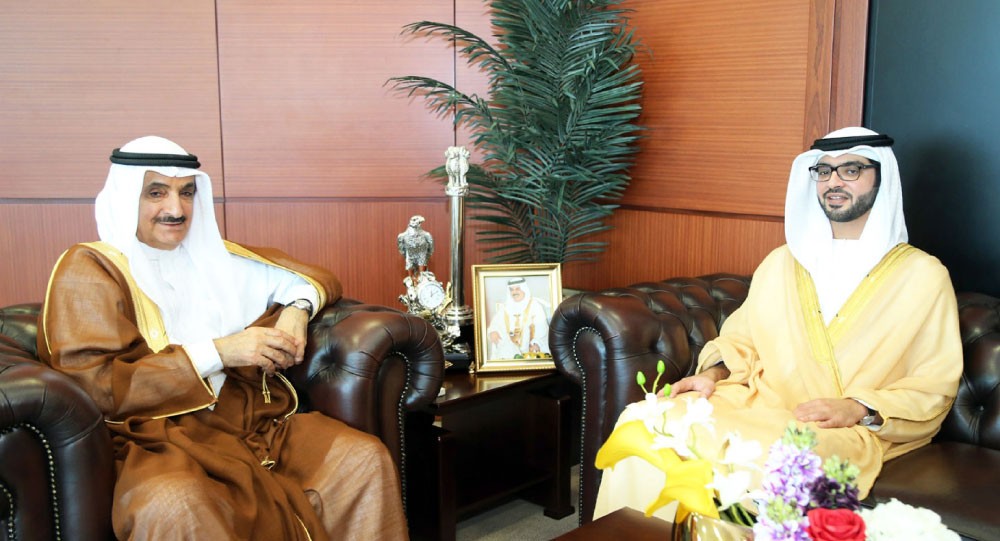 رئيس “المساحة والتسجيل العقاري”: العلاقات البحرينية الإماراتية نموذج للأخوة والعمل المشترك