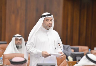 النجار: قانون “التقاعد” يضر بالمواطنين