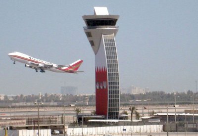إفريقي يستولي على 7 آلاف دينار ببطاقات مزورة