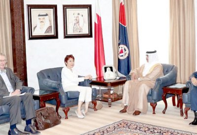 وزير الداخلية : تقييم شامل لـ“الإسعاف الوطني” وجهوزيته
