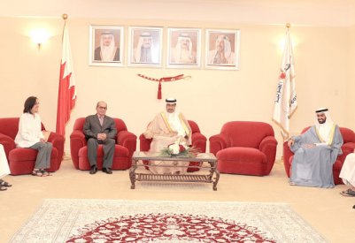 سمو الشيخ خليفة بن علي : حريصون على تعزيز الشراكة المجتمعية