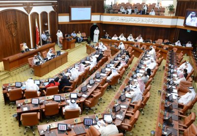 منع قيادات وأعضاء الجمعيات المنحلة من الترشح
