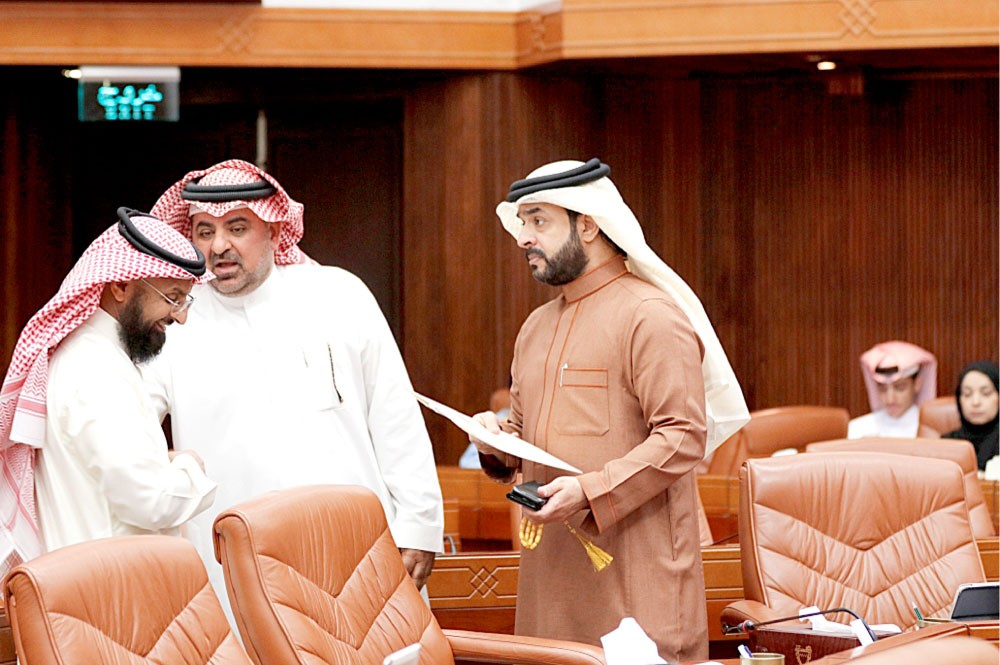 صندوق “الآيلة للسقوط” يمر بسلام من بوابة البرلمان
