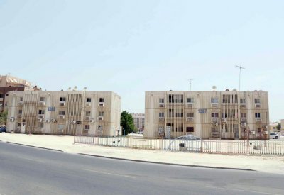 النائب السابق بوخماس لـ“البلاد”: أرض فضاء بأم الحصم تصلح لمشروع إسكاني... وعمارات آيلة للسقوط