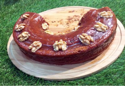 حلِّ بـ “كعك” التمر واشرب قهوة “النوى”