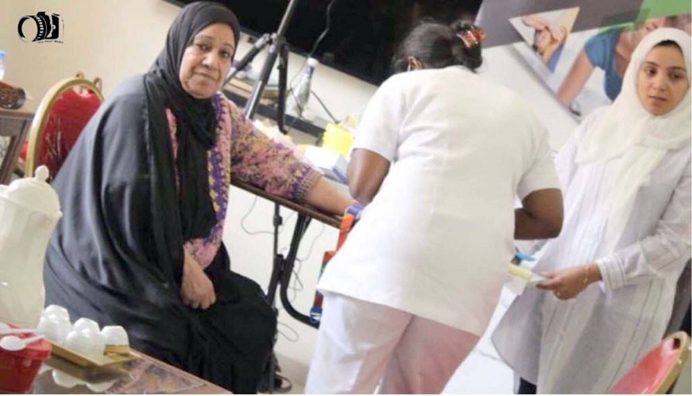 “المحرق لرعاية الوالدين” تستقبل وفدًا طبيًّا