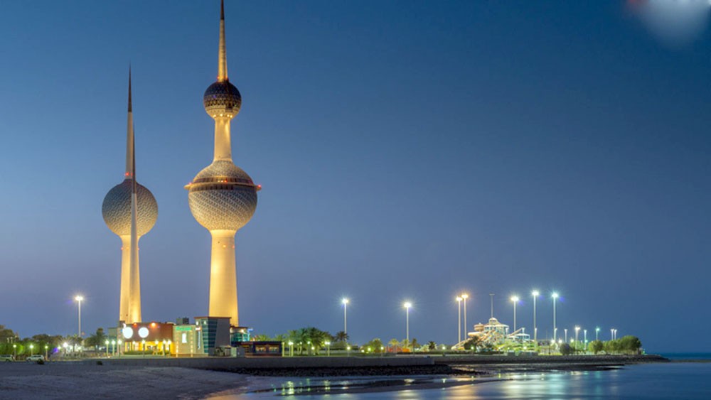 الكويت تدعو الشركات للاستثمار في “الكهرباء والماء”