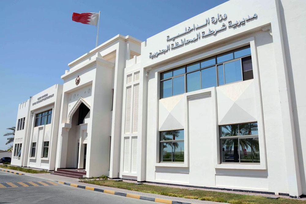 القبض على عمالة مخالفة وباعة جائلين