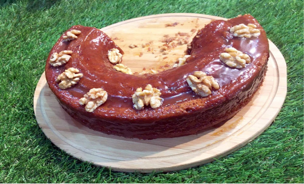 حلِّ بـ “كعك” التمر واشرب قهوة “النوى”