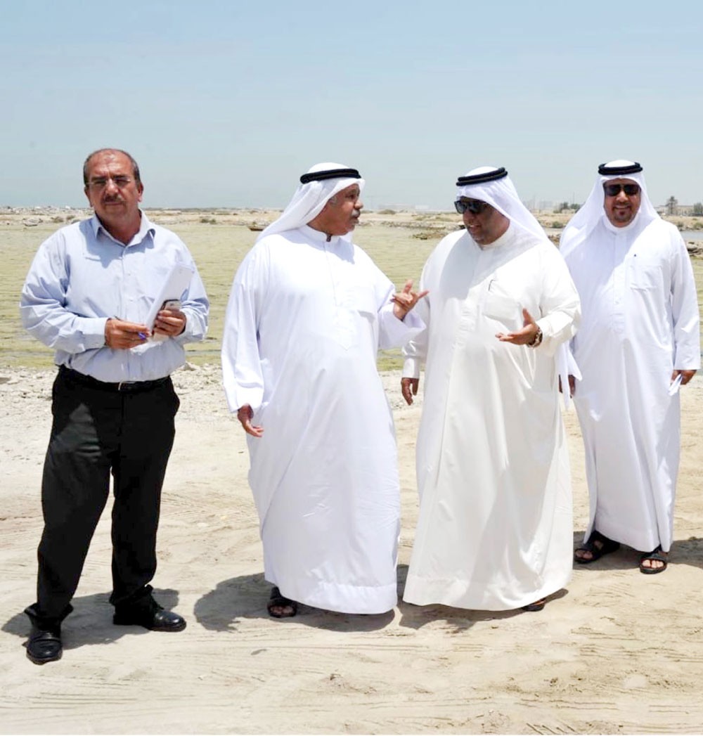 إجراءات قانونية بحق المسيئين لنظافة السواحل
