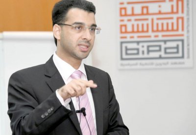 “التنمية السياسية” يحاضر عن “المخالفات والجرائم الانتخابية”