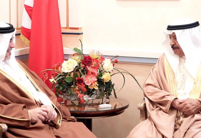 سمو رئيس الوزراء وسمو ولي العهد: الحكومة تبذل الجهود وتسخر الإمكانات لضمان استمرار المسيرة التنموية