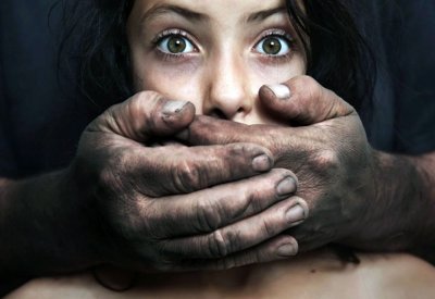 صدمة بأميركا... “كهنة مفترسون” اعتدوا جنسيًّا على آلاف الأطفال