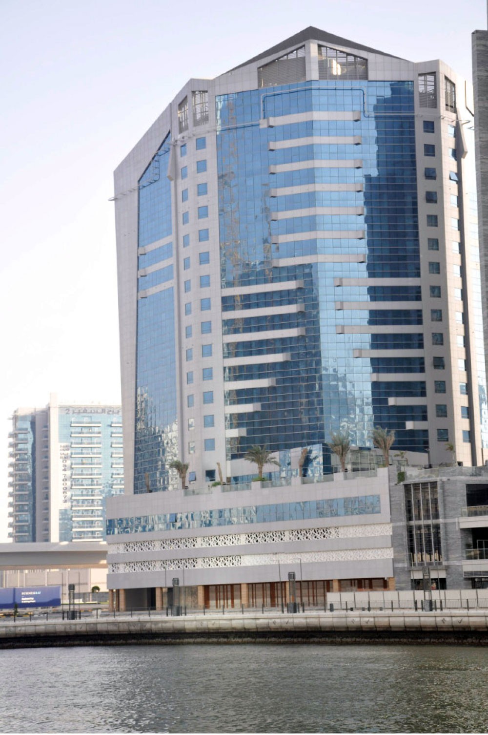 “فنادق الخليج” تفتتح “ذا جلف كورت” بدبي