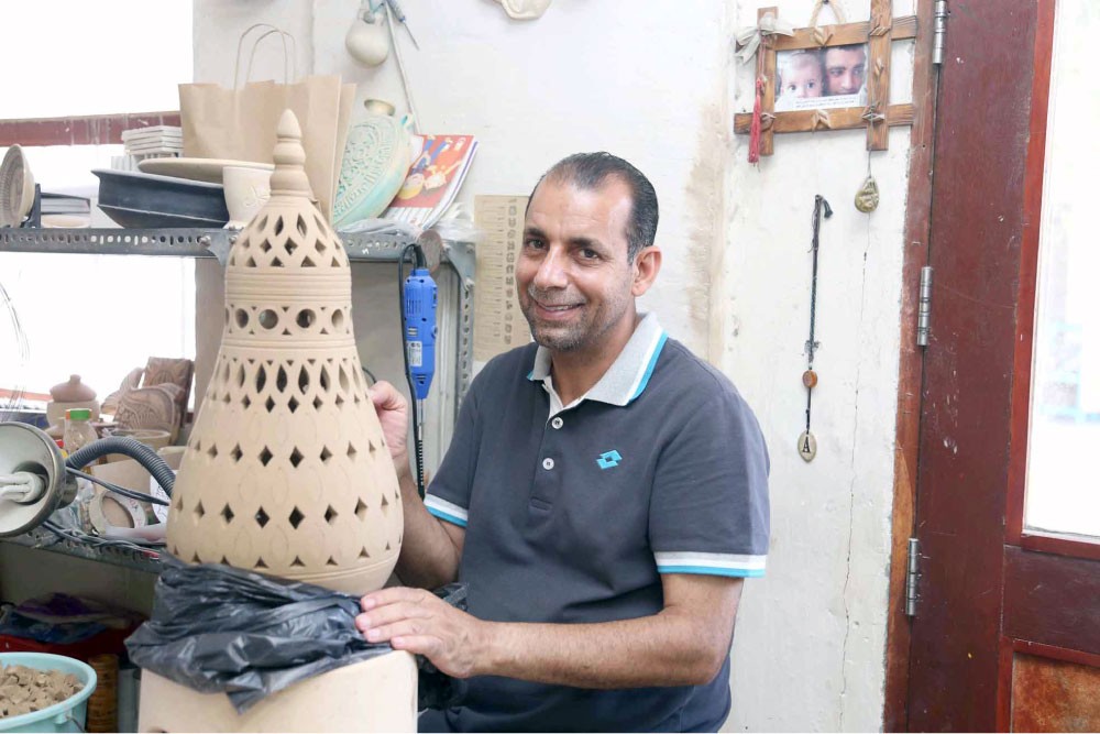 الفخار إلى اندثار