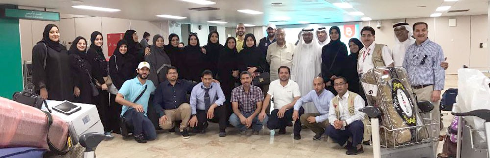 اللجنة الطبية ببعثة البحرين للحج تعود لأرض الوطن