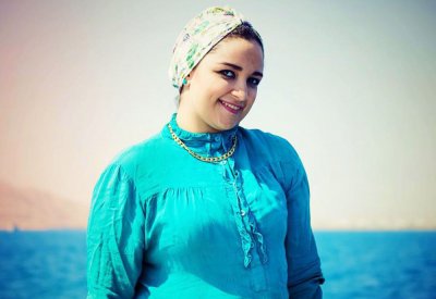 أثير النشمي... روائية اتخذت الحزن لونًا لروايتها