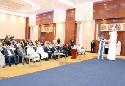 خلف: الاستعانة بالخبرات العالمية لإنشاء المدن الذكية