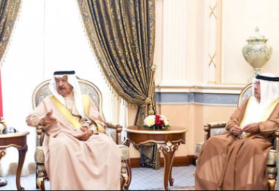 سمو رئيس الوزراء يوجه: التعامل الجدي والبناء مع ما يطرحه المواطنون عبر الإعلام
