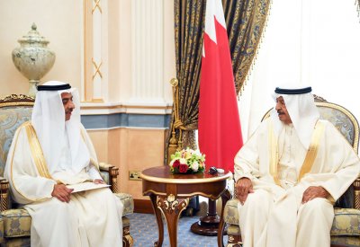 سمو رئيس الوزراء للسفير آل شيخ: أعيادكم أعيادنا وفرحتنا بها كبيرة