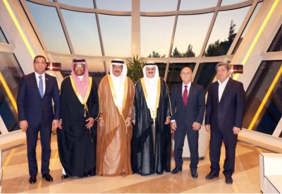 الملا يشارك في “مئوية” برلمان أذربيجان