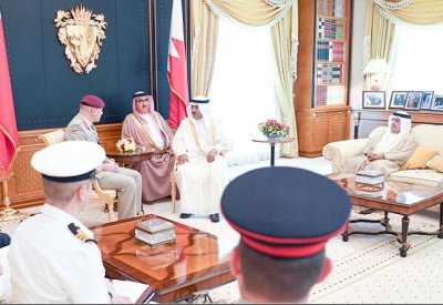 سمو رئيس الوزراء لمسؤولين بريطانيين: التدخل بالشؤون الداخلية للدول مرفوض لأنه يزيد من التوترات