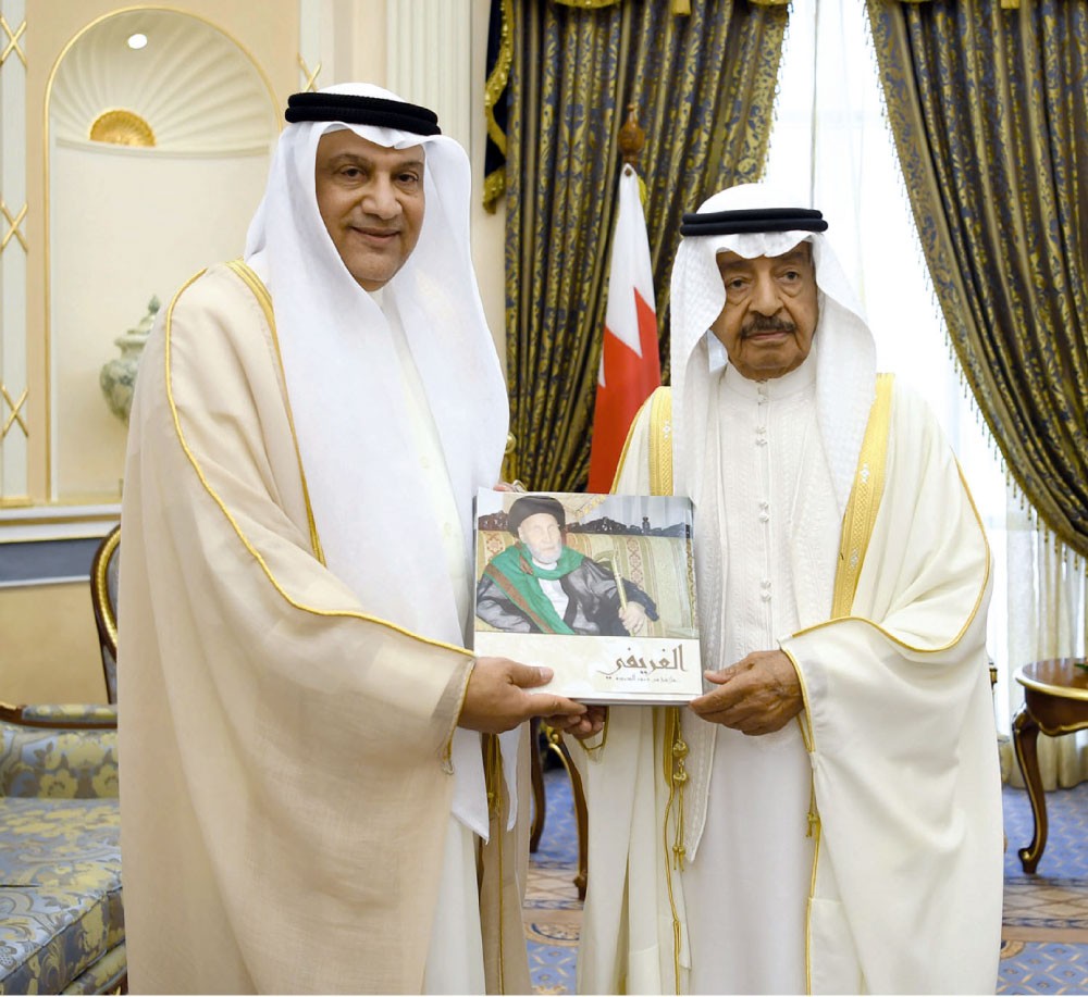  سمو رئيس الوزراء: المؤلفات توثق سير العطاء وإسهامات البحرينيين
