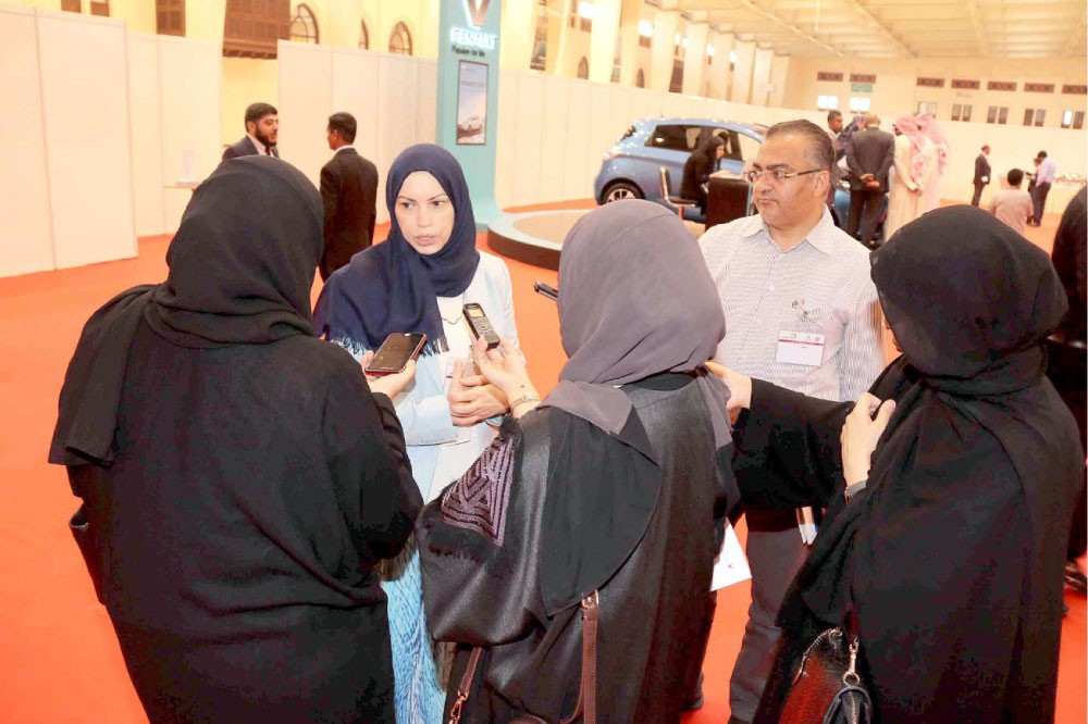 العلوي: لائحة مقاييس “السيارات الكهربائية” بانتظار الاعتماد