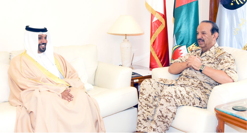 القائد العام يستقبل سلمان بن خليفة
