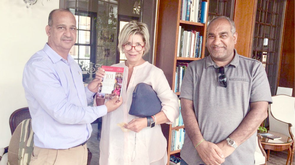 “الصداقة العربية” تروج للبحرين في دول البلقان