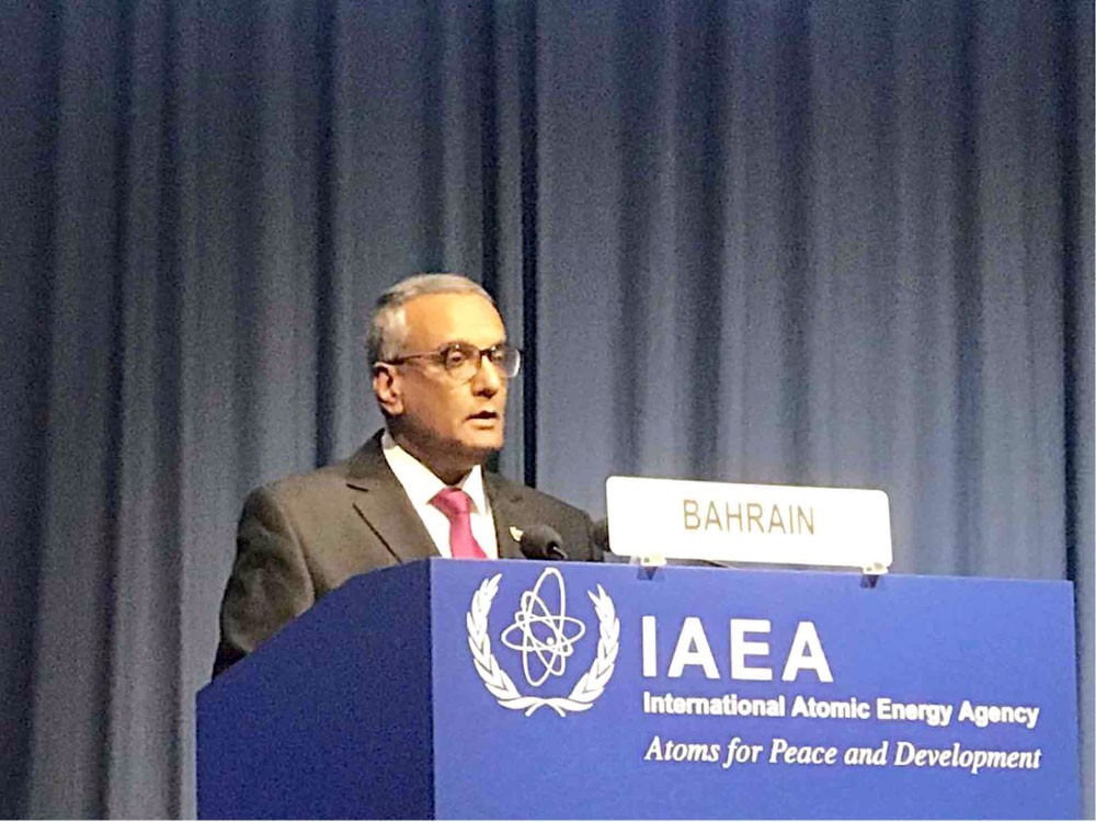  الزياني: البحرين تدعو إيران لإخضاع منشآتها النووية لرقابة “الذرية”
