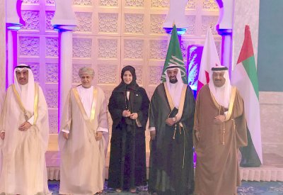 عبدالله بن أحمد: اهتمام بتوفير السكن اللائق للمواطنين