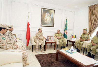 عبدالعزيز بن سعود: الحرس الوطني السعودي يتمتع بكفاءة عالية