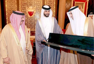 مبادرات البحرين الشبابية... خطوات واثقة في الانتقال إلى العالمية