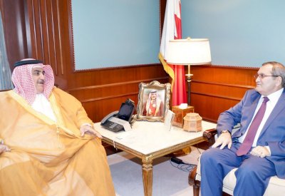 تعزيز العلاقات مع روسيا