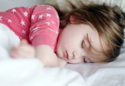 صوت الأم يفوق إنذار الحريق