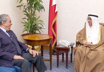 محمد بن مبارك يستعرض وموسى “حوار المنامة”