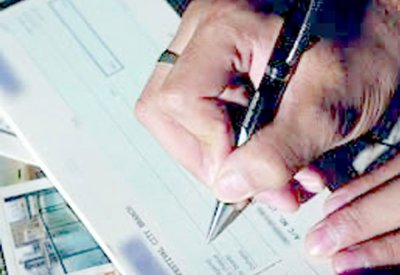 شيكات مرتجعة بـ 370 مليون دينار