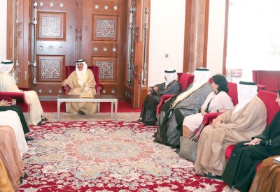 العاهل: “خليفة سات” نقلة نوعية لإنتاج جيل مؤهل لمواكبة علوم المستقبل