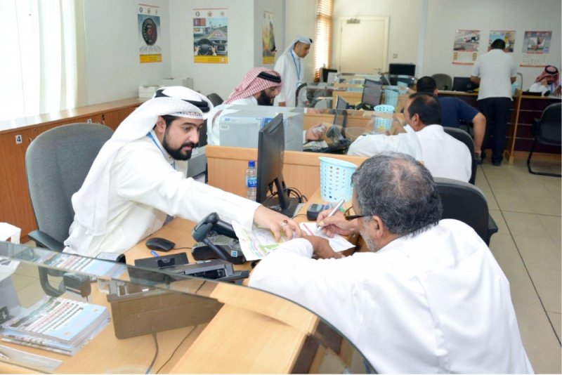 نائب مدير المرور يزور مراكز الخدمات