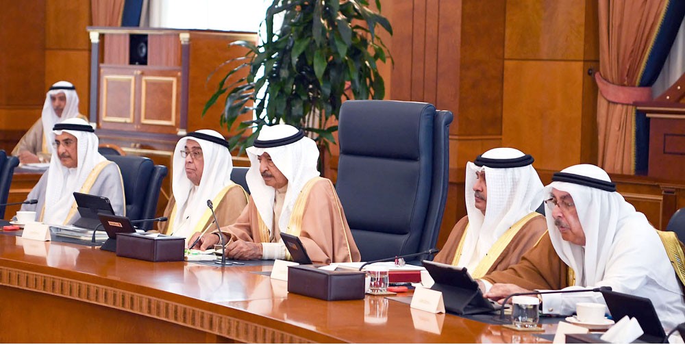 سمو رئيس الوزراء يوجه: تنفيذ “التوازن المالي” ومتطلباته لتعزيز الاستدامة المالية
