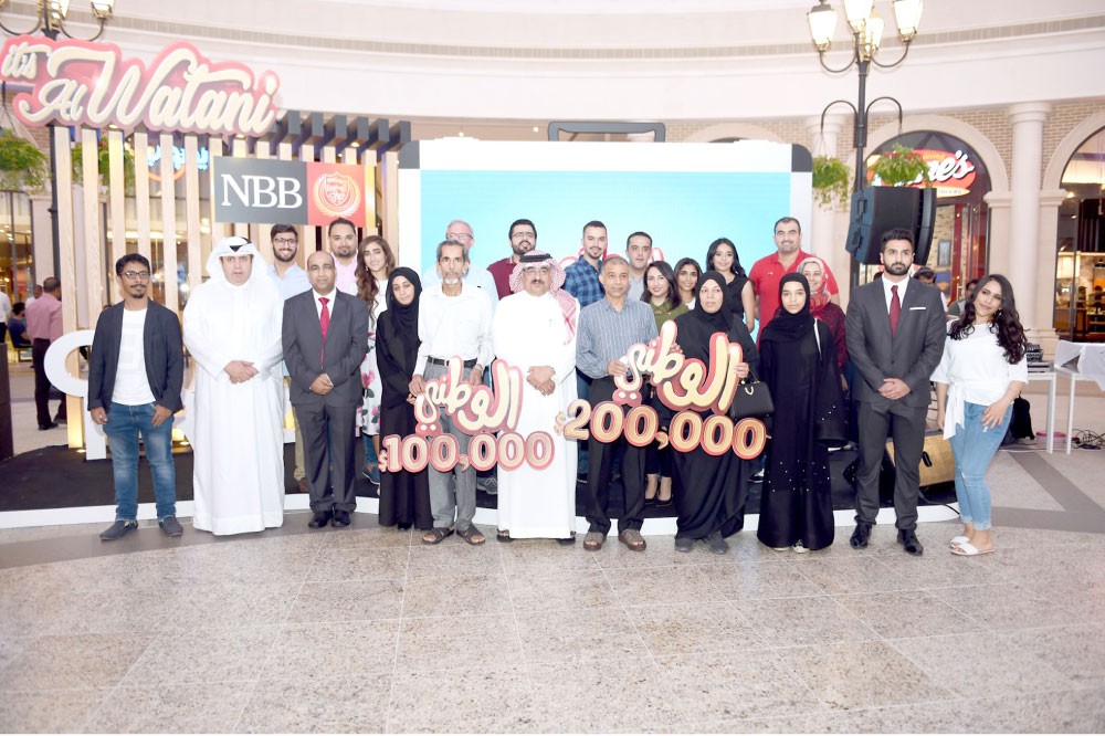 عميلان يربحان 300 ألف دولار