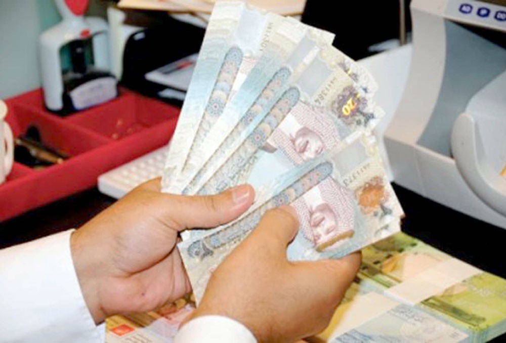 نمو القروض المصرفية إلى 9.3 مليارات دينار