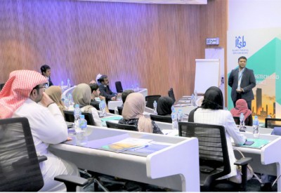 مشاركة أكثر من 10 دول في المناقشات