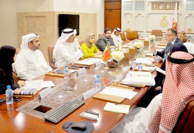 فريـق “التشغيليـة” يناقـش 102 طلـب