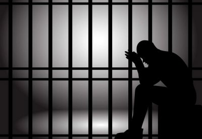 حبس التلميذ المعتدي على زملائه