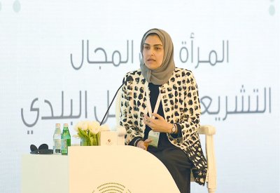 الأنصاري: نتطلع إلى تربع المرأة على مقعد رئاسة البرلمان