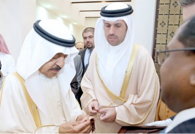 مركز البحرين للمجوهرات يواصل رحلة التميز