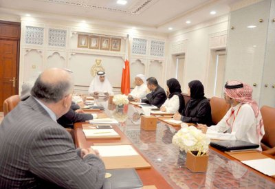 وزير الإسكان يعقد لقاء موسعا مع المشاركين